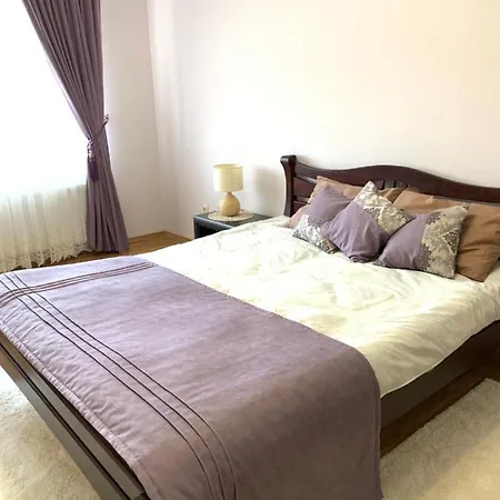 Центр. Поруч Парк Та Став Apartment Ternopil Exterior photo