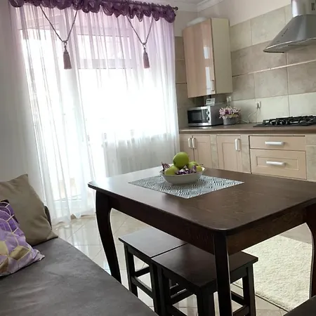 Центр. Поруч Парк Та Став Apartment Ternopil Exterior photo