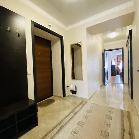 Центр. Поруч Парк Та Став Apartment Ternopil Exterior photo